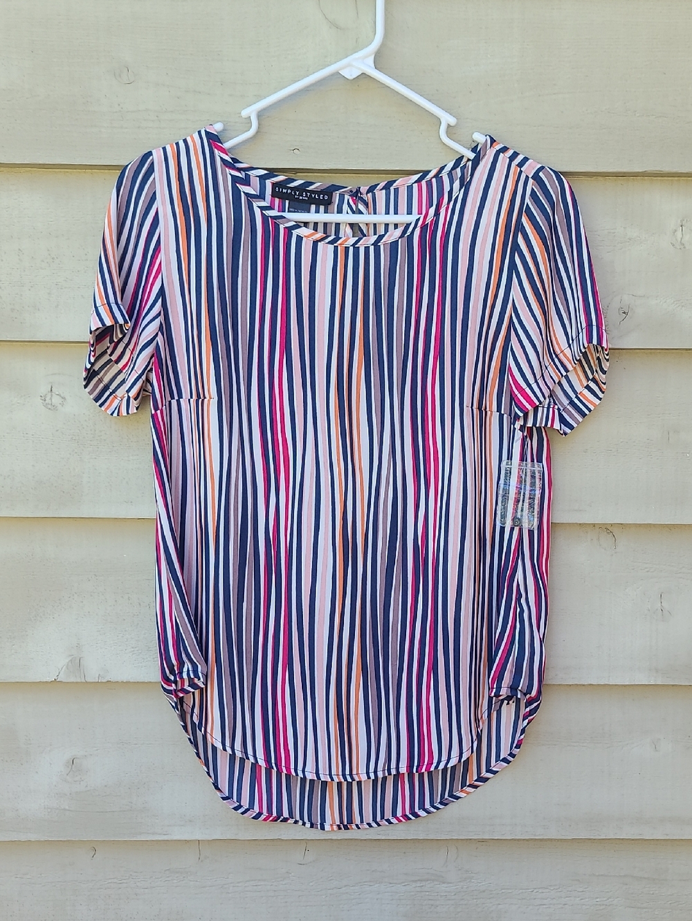 NEW NWT Women's Shirt/Blouse SIMPLY STYLED Multi Stripe Size Small